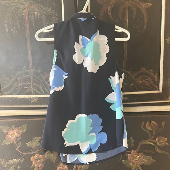 A New Day Black and Blue Sleeveless Tie Front Blouse - Picture 3 of 3